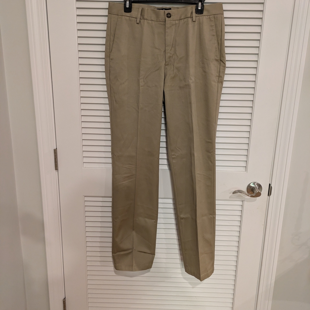 Set Of 2: Dockers Classic Men's Khaki Chinos.Slim Fit Size 32/32